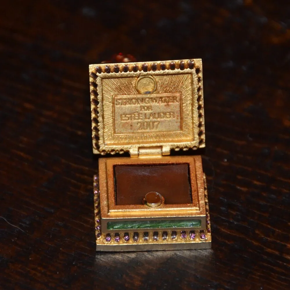 RARE JAY STRONGWATER ESTEE LAUDER CHINOISERIE FOO DOG CRYSTAL ENAMEL COMPACT
